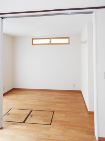 和室から洋室へ―暮らしに合わせて窓も自在に 横浜市戸塚区S様邸 DSCN3516